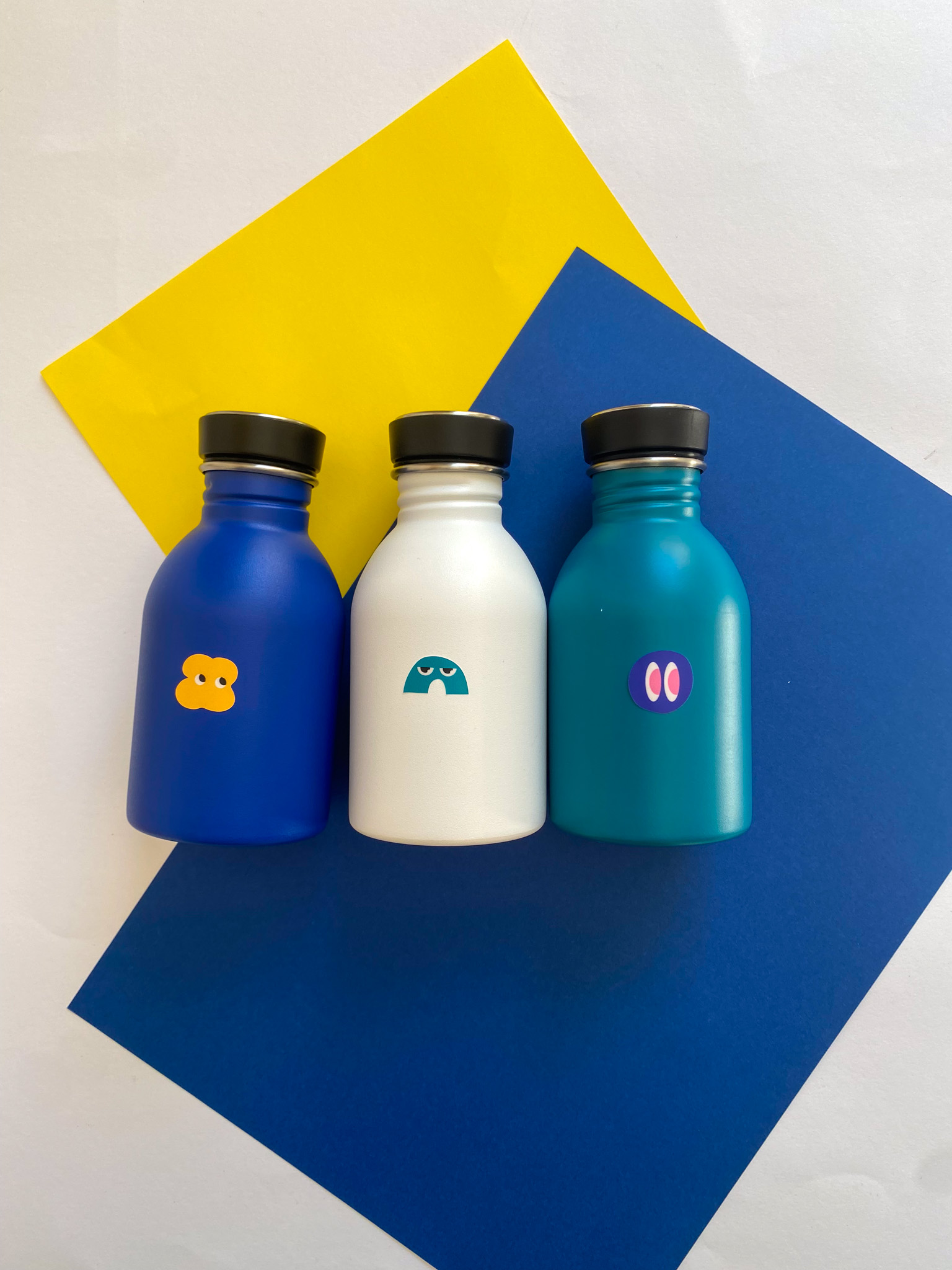 gourdes stickers personnages